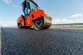 Продам асфальт мелкозернистый и крупнозернистый в Санкт-Петербурге и Ленинградской области с доставкой, и на самовывоз.