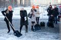 Принимаем снег круглосуточно в любых объемах