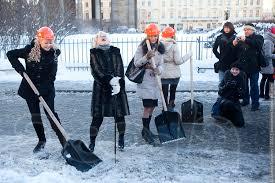 Принимаем снег круглосуточно в любых объемах