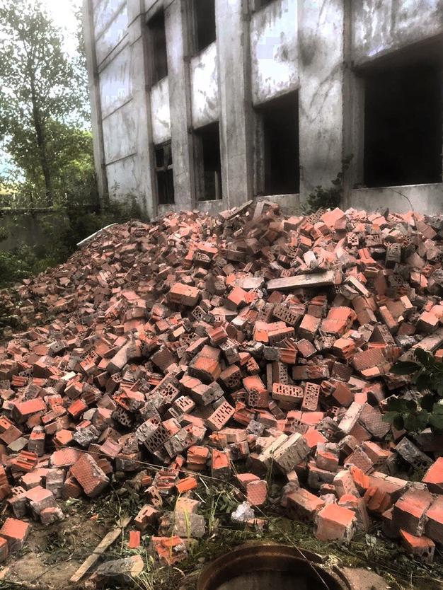 Куплю на самовывоз бой кирпича, бой бетона фр 0-250 (объём 500м3) СЕВЕР