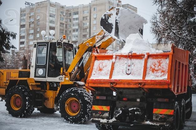 Уборка снега с утилизацией и без